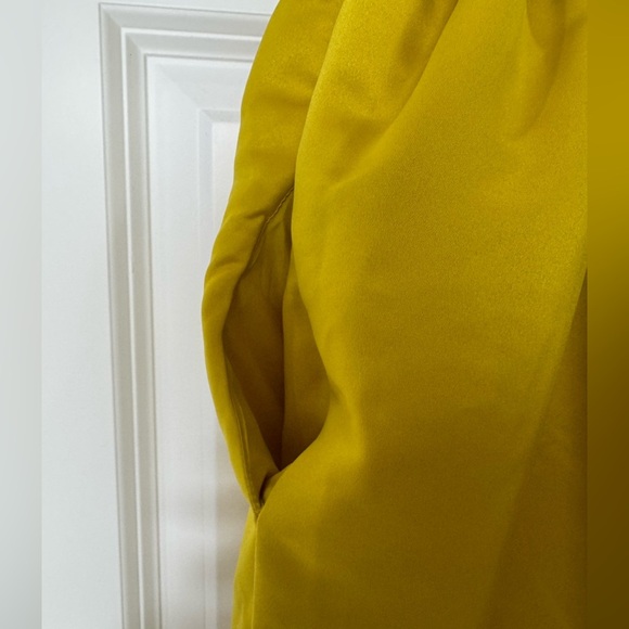 Future Collective Women's Sweetheart Bubble Satin Midi Dress Yellow XS NWT - Picture 8 of 12